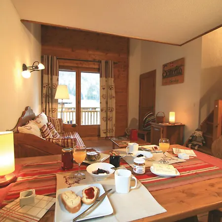 Lagrange Les Fermes De 홀리데이파크